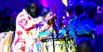 своя