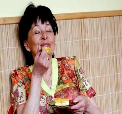 бъде който