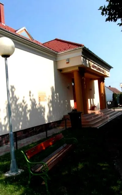 lajos casa