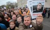 12 червня – крах чи тріумф протесту Експерти оцінили шанси Навального зібрати багатотисячні мітинги червня