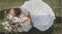 Британка втратила 150-річну весільну сукню своєї прапрабабусі через банкрутство хімчистки британка