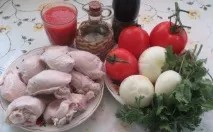 Чахохбілі або курка в томатному соусі томатному