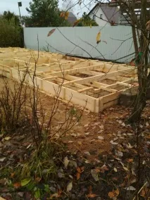 Бригада приватних будівельників у Калузькій області бригада