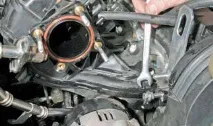 Chevrolet Lacetti Зняття впускного трубопроводу колектора ресивера Шевроле Лачетті chevrolet