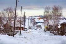 Чиє повітря над дачею Як переконати сусіда прибрати незаконно протягнутий провід, Допомога юриста переконати