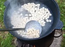 Дунганський суп з галушками галушками