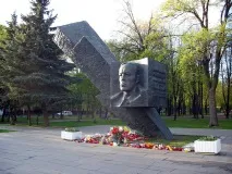 Генерал Дмитро Карбишев, Сайт присвячений туризму та подорожам карбишев