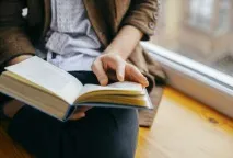 Як правильно інвестувати топ-5 книг, написаних простою мовою інвестувати