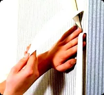 Як правильно клеїти вінілові шпалери на флізеліновій основі правильно