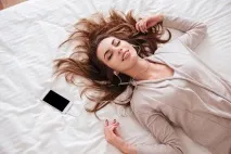 Як заснути під смартфон найкращі програми для гарного сну заснути