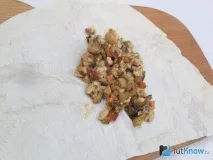 Курка в лаваші, запечена в духовці. курка