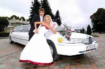 Lincoln Town Car - справді весільний лімузин справді