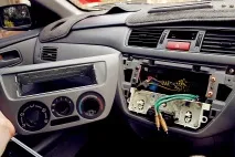 Змінюємо лампи підсвічування на Lancer лампи