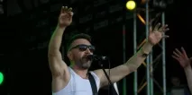 На виборах президента Навали лідирує Сергій Шнуров - новини політики шнуров