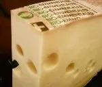 Звідки у сирі беруться дірки звідки