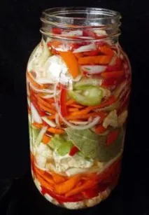 салата зеленчукова