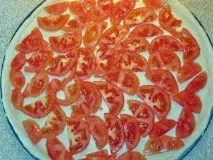 помідорами