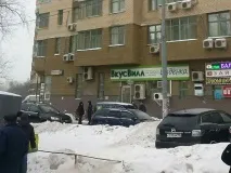 Подробиці вбивства жінки-промоутера вбивця думав, що стріляє у чоловіка жінки-промоутера