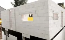газобетонна стени