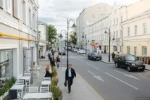 ВУЛИЦІ МОСКВИ ВСЕ БІЛЬШЕ нагадують ЄВРОПУ європу