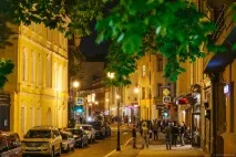 ВУЛИЦІ МОСКВИ ВСЕ БІЛЬШЕ нагадують ЄВРОПУ вулиці