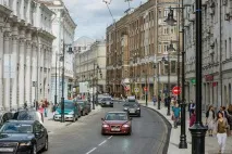 ВУЛИЦІ МОСКВИ ВСЕ БІЛЬШЕ нагадують ЄВРОПУ більше
