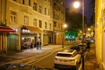 ВУЛИЦІ МОСКВИ ВСЕ БІЛЬШЕ нагадують ЄВРОПУ більше