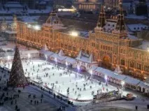 ВУЛИЦІ МОСКВИ ВСЕ БІЛЬШЕ нагадують ЄВРОПУ нагадують