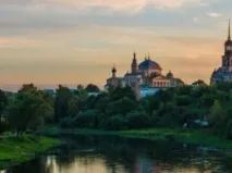 ВУЛИЦІ МОСКВИ ВСЕ БІЛЬШЕ нагадують ЄВРОПУ вулиці