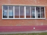 Варіанти скління лоджій, порівняння холодного та теплого скління, що краще Поради як скління