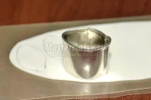 Нанесете малко студен порцелан
