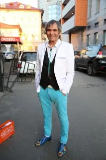 барі