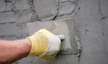 Чим штукатурити стіни у ванній під плитку вибір суміші та проведення робіт штукатурити
