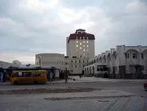 Възникна през източник посочен