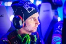 fnatic играете като терористи