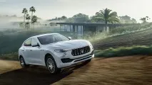 До дошки піде Maserati Levante levante