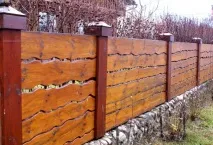 Красиві паркани з дерева фото красиві