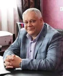 александър лавренов