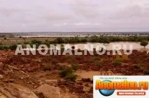 Чому всі мешканці раптом покинули село покинули
