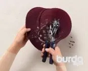 Прорізні мотиви на шкіряних аксесуарах своїми руками прорізні