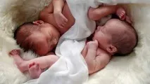 очаквате наведнъж