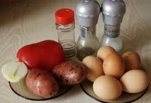 Рецепт фритати з картоплею та солодким перцем на Смачному Блозі картоплею