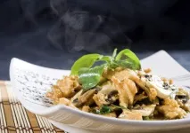Салат теплий з куркою теплий