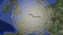 демонструє