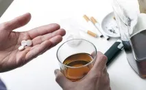 Сумісність Де-Нола з алкоголем можливі ускладнення, зниження негативних наслідків сумісність