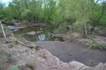 Водоспади на річці Янгіз, Головна, Місця, Біля багаття янгіз