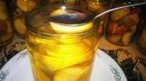 ябълки сироп