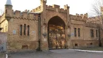 Замок Попова збудовано