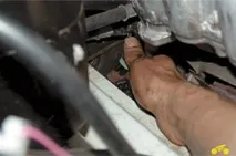 Заміна приймальної труби Chevrolet Niva приймальної