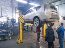 Заміна сальника хвостовика заднього редуктора редуктора